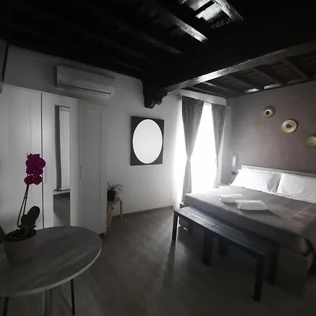 Viccinella House * Capranica